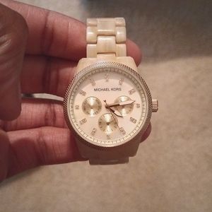 Michael kors watch